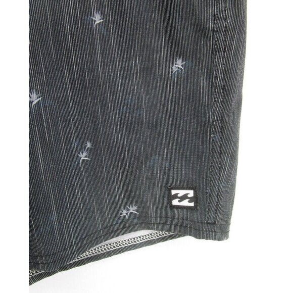 Billabong Swim Trunks 36 Recycler Board Shorts Bathing Suit Tribong - Picture 3 of 12
